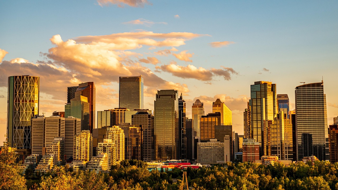 View of Calgary skyline at dusk, representing the recognition of DBB Law's lawyers in the 2027 edition of The Best Lawyers in Canada and Best Lawyers: Ones to Watch in Canada, in Calgary, Alberta.